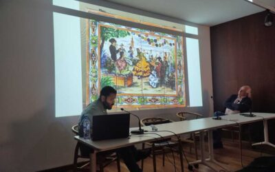 Celebrada la conferencia sobre Sevilla y la cerámica en sus fiestas populares