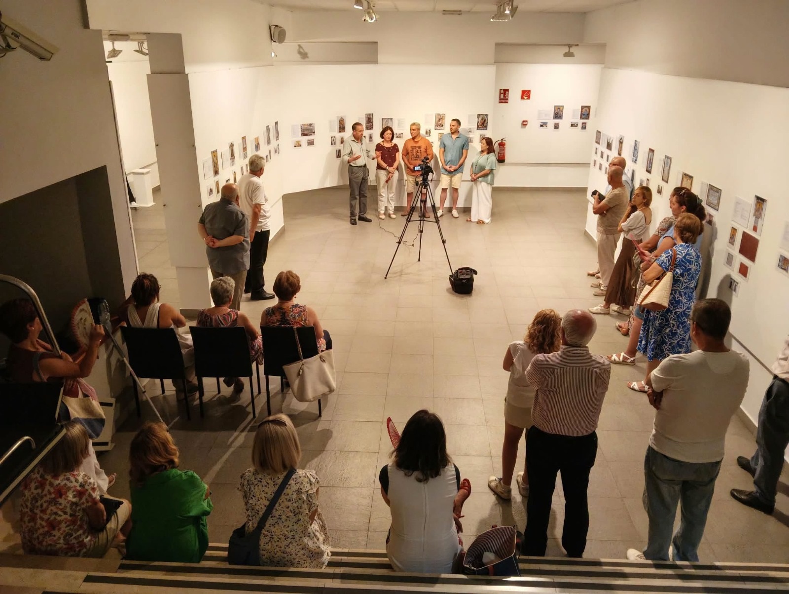 Azulejos pictóricos en Aracena. Una exposición fotográfica del alumnado de CEPER Arcilaxis.